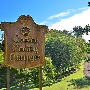Cooroy Country Cottages Black Mountain